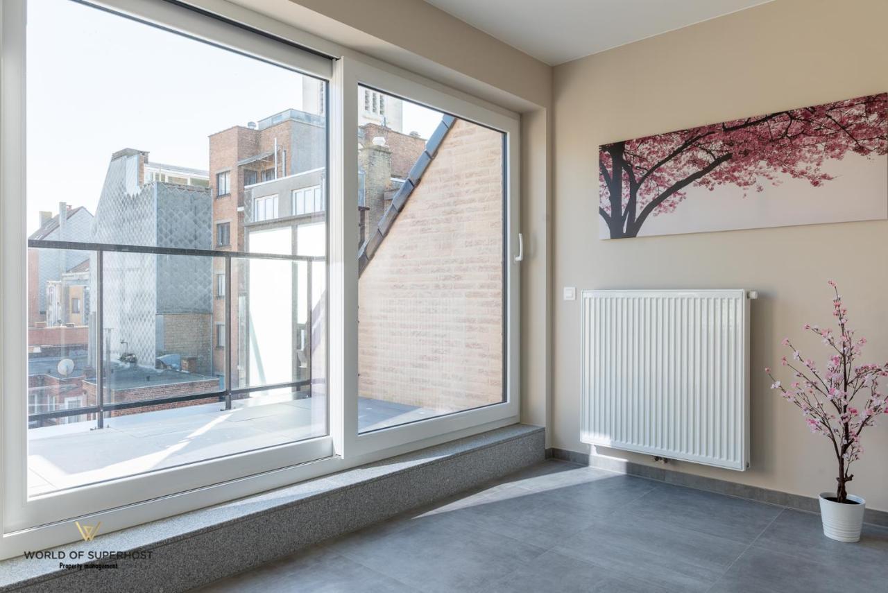 Spacious In The Heart Of Near The Sea